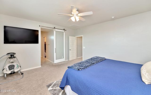 359 W SALALI Trail, San Tan Valley, AZ 85140