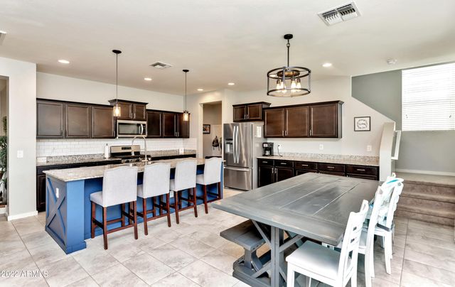 359 W SALALI Trail, San Tan Valley, AZ 85140