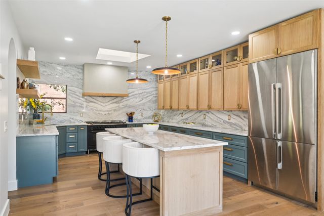 5705 Bent Oak Place, Dallas, TX 75248