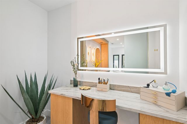 5705 Bent Oak Place, Dallas, TX 75248