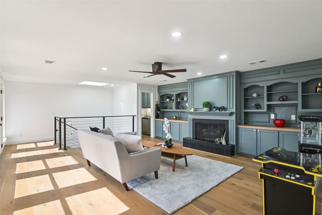 5705 Bent Oak Place, Dallas, TX 75248