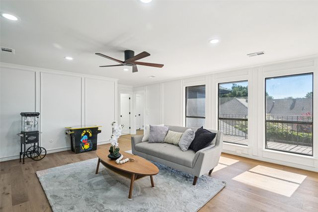 5705 Bent Oak Place, Dallas, TX 75248