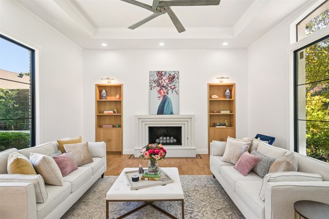 5705 Bent Oak Place, Dallas, TX 75248