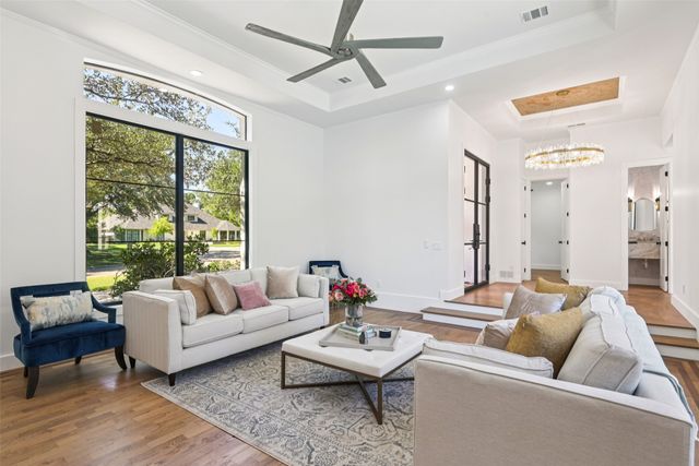 5705 Bent Oak Place, Dallas, TX 75248