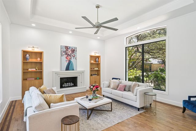 5705 Bent Oak Place, Dallas, TX 75248