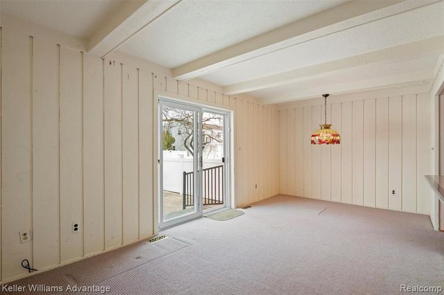 24461 Olde Orchard Street, Novi, MI 48375