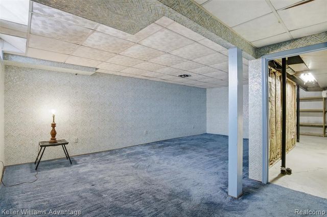 24461 Olde Orchard Street, Novi, MI 48375