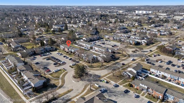 24461 Olde Orchard Street, Novi, MI 48375