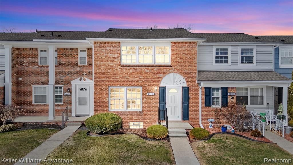 24461 Olde Orchard Street, Novi, MI 48375