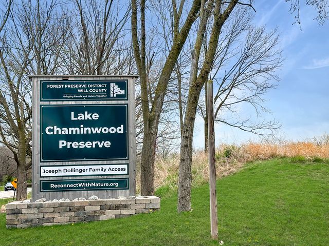 25224 W Town Center Circle, Channahon, IL 60410
