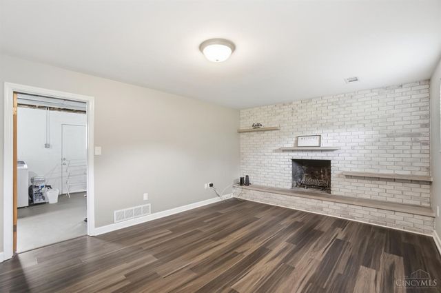 9537 Crestfield Drive, West Chester, OH 45069