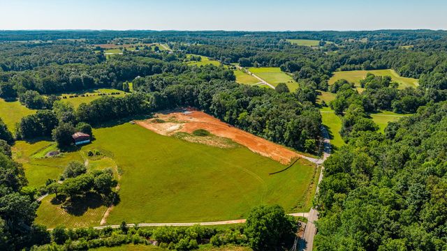1313 Fowler Ford Rd, Portland, TN 37148