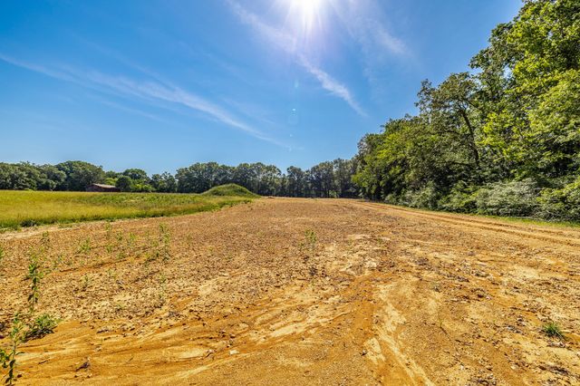 1313 Fowler Ford Rd, Portland, TN 37148