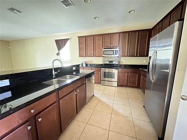 13330 LONGACRE DRIVE, Windermere, FL 34786