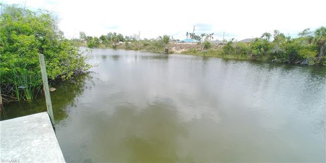 2613 NE 20th PL, Cape Coral, FL 33909