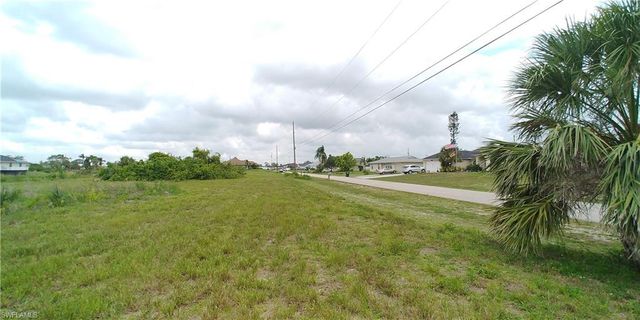 2613 NE 20th PL, Cape Coral, FL 33909