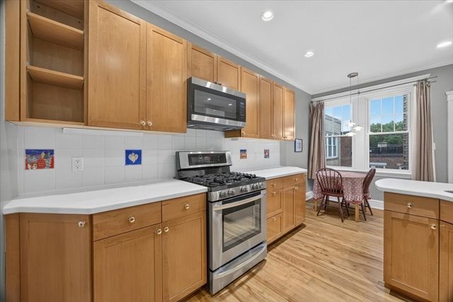138 Sewall Ave C, Brookline, MA 02446