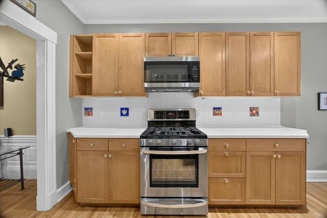 138 Sewall Ave C, Brookline, MA 02446