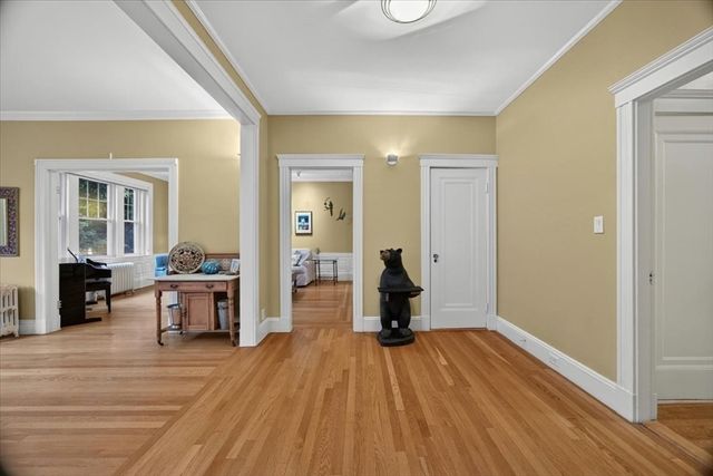 138 Sewall Ave C, Brookline, MA 02446