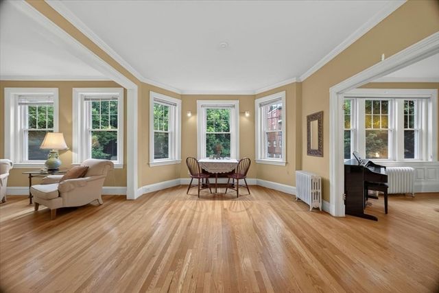 138 Sewall Ave C, Brookline, MA 02446