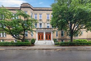 138 Sewall Ave C, Brookline, MA 02446