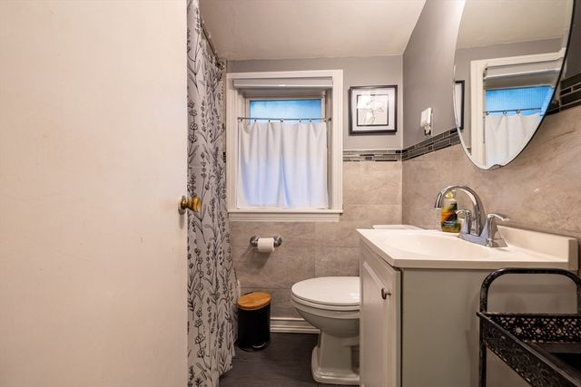 312 Shaw St, Braintree, MA 02184