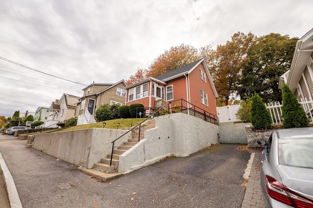 312 Shaw St, Braintree, MA 02184