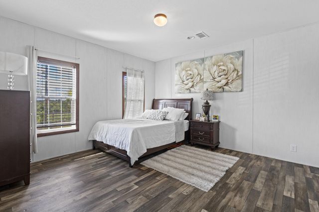 19621 NW 260th Street, Okeechobee, FL 34972