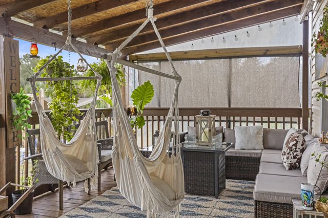 19621 NW 260th Street, Okeechobee, FL 34972