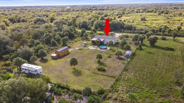 19621 NW 260th Street, Okeechobee, FL 34972
