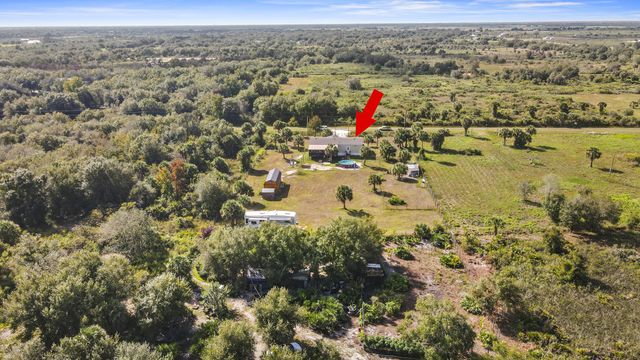 19621 NW 260th Street, Okeechobee, FL 34972