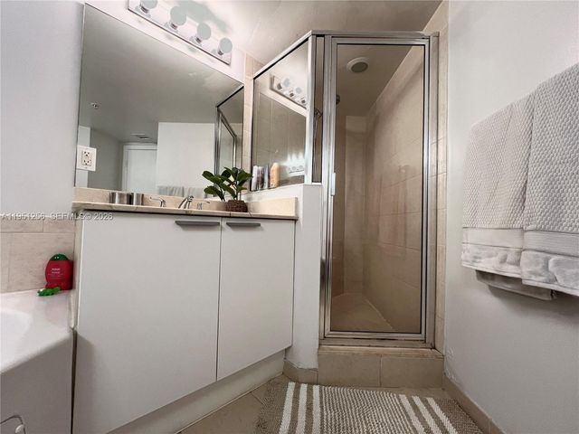 16699 Collins Ave 2109, Sunny Isles Beach, FL 33160