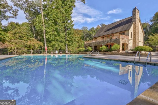 6190 Crestline Drive, Dawsonville, GA 30534