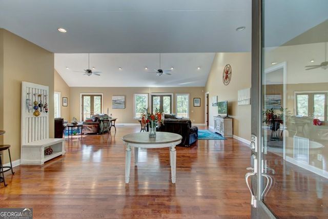 6190 Crestline Drive, Dawsonville, GA 30534