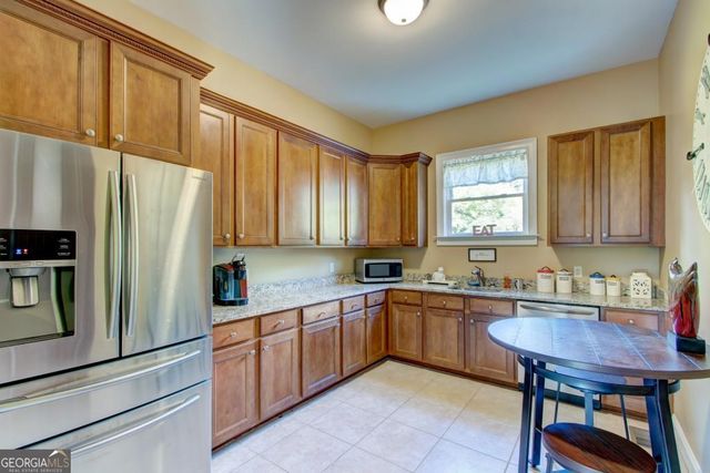 6190 Crestline Drive, Dawsonville, GA 30534