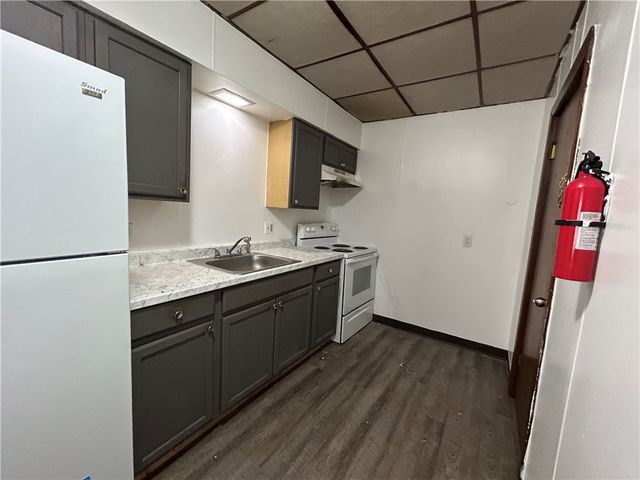 618 Broadway Ave 1A, Stowe Twp, PA 15136