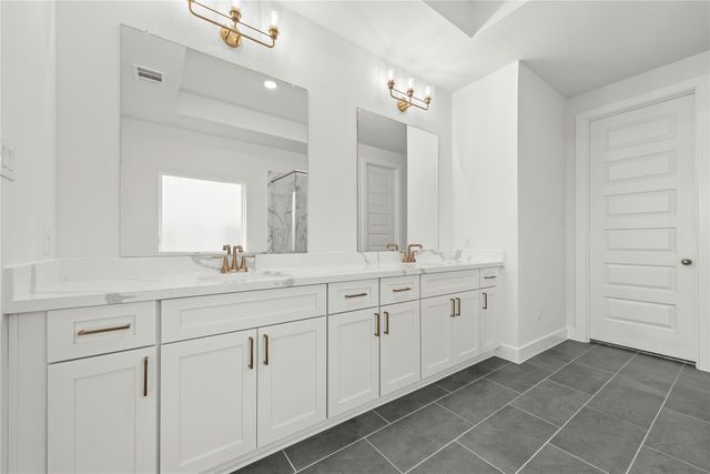 26201 Whisperwood Lane, Montgomery, TX 77316