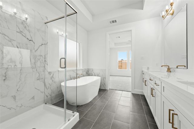26201 Whisperwood Lane, Montgomery, TX 77316