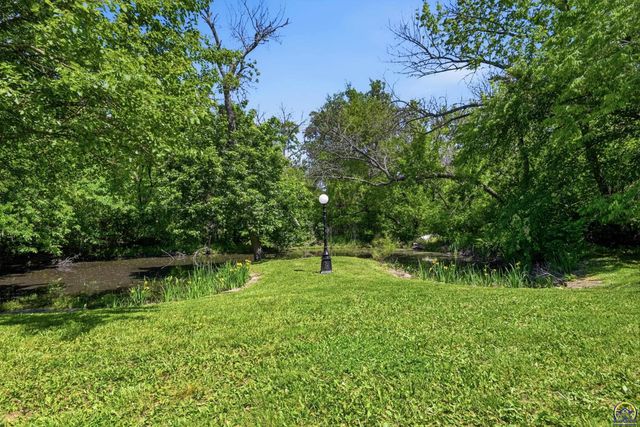 4020 SE 61st St, Berryton, KS 66409