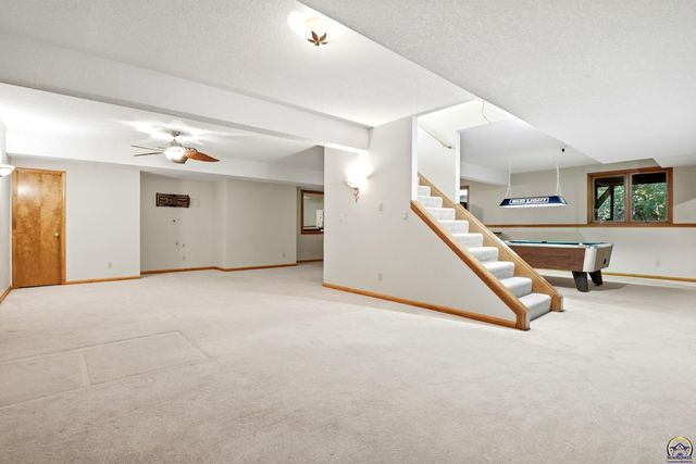 4020 SE 61st St, Berryton, KS 66409