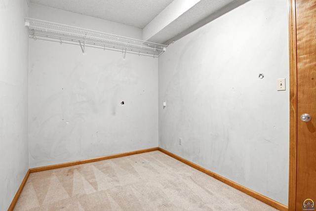 4020 SE 61st St, Berryton, KS 66409