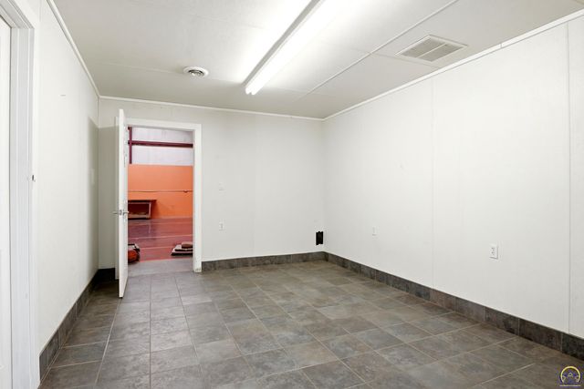 4020 SE 61st St, Berryton, KS 66409
