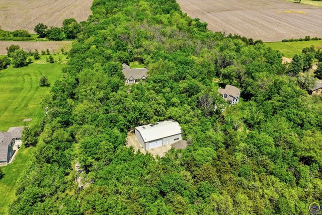 4020 SE 61st St, Berryton, KS 66409