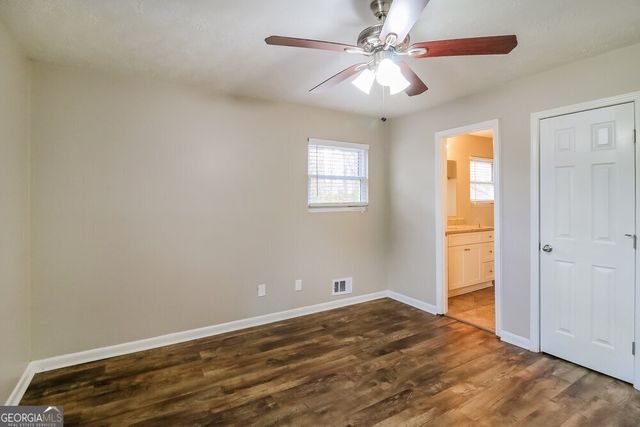 694 Dixon Road, Jonesboro, GA 30238