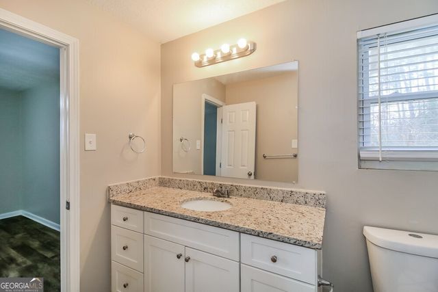 694 Dixon Road, Jonesboro, GA 30238