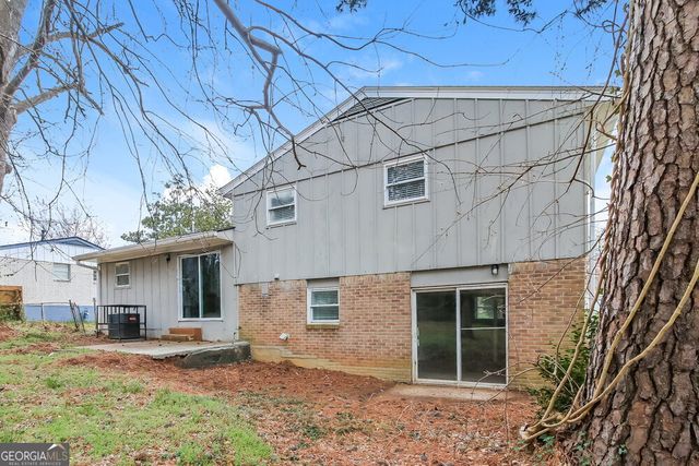 694 Dixon Road, Jonesboro, GA 30238