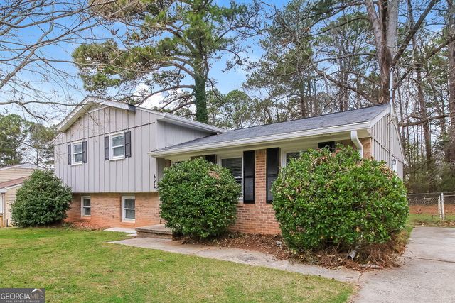 694 Dixon Road, Jonesboro, GA 30238