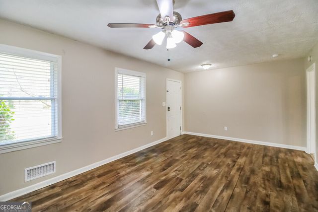 694 Dixon Road, Jonesboro, GA 30238