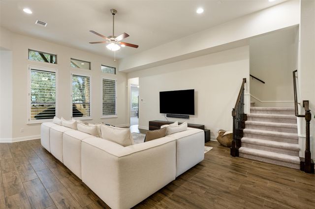 713 Santa Catalina WAY, Leander, TX 78641