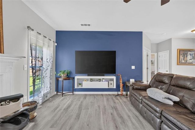 787 King Sword Court SE, Mableton, GA 30126